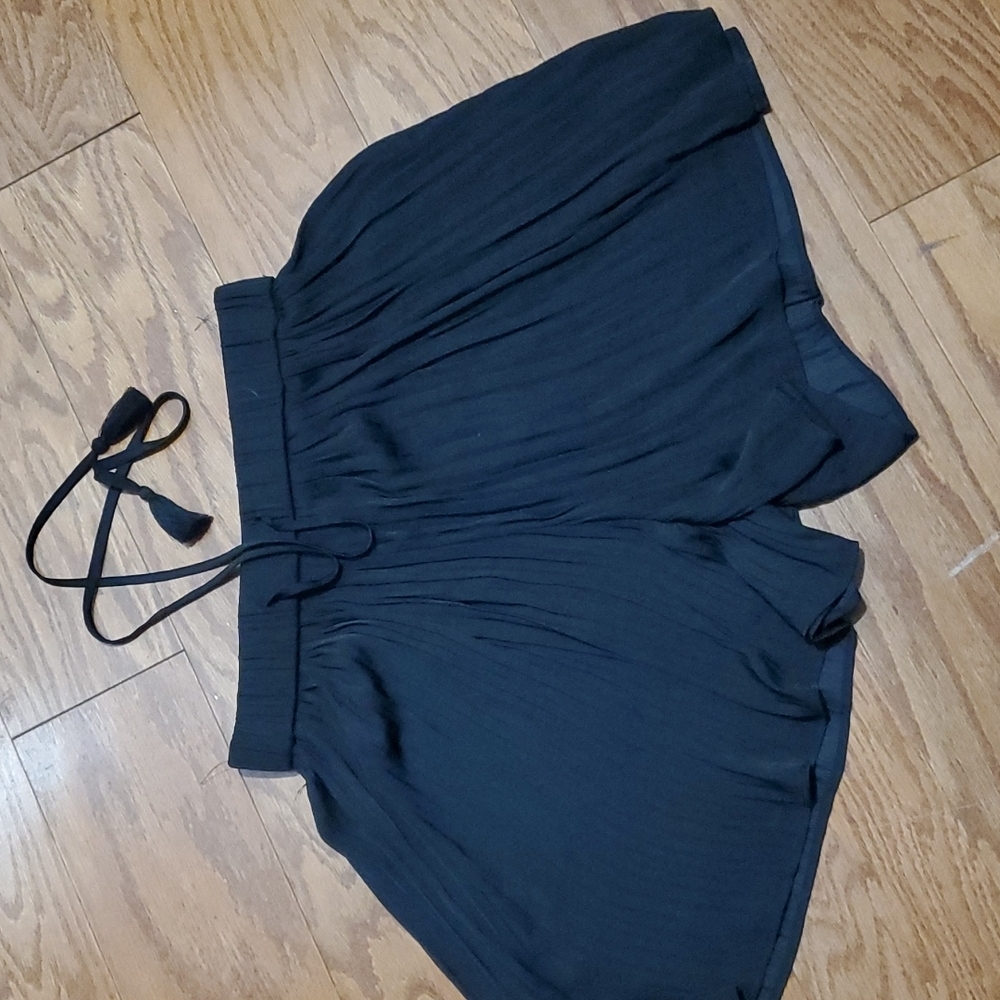 Pladed‎ shorts
